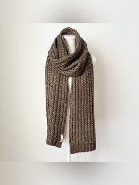 Club Monaco Silk Scarf for Sale up to 90% Off: Poshmark